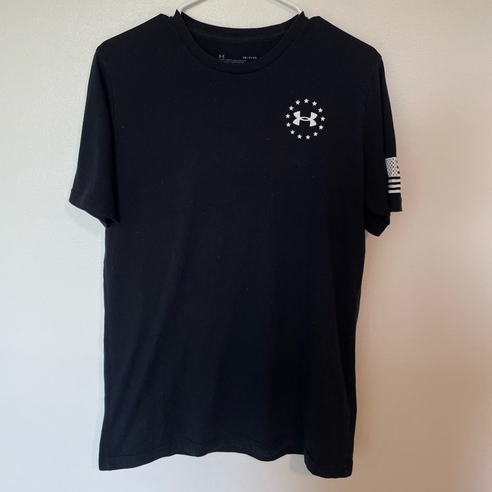 UNDER ARMOUR Mens Freedom Flag Basic T-Shirt